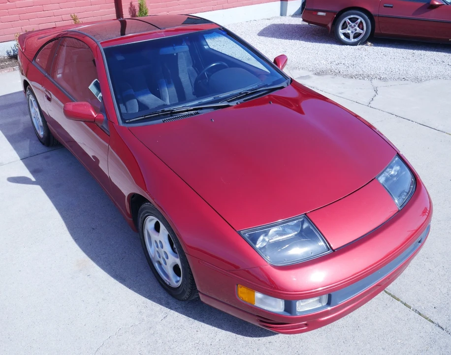 1990 Nissan - Image 8 of 31
