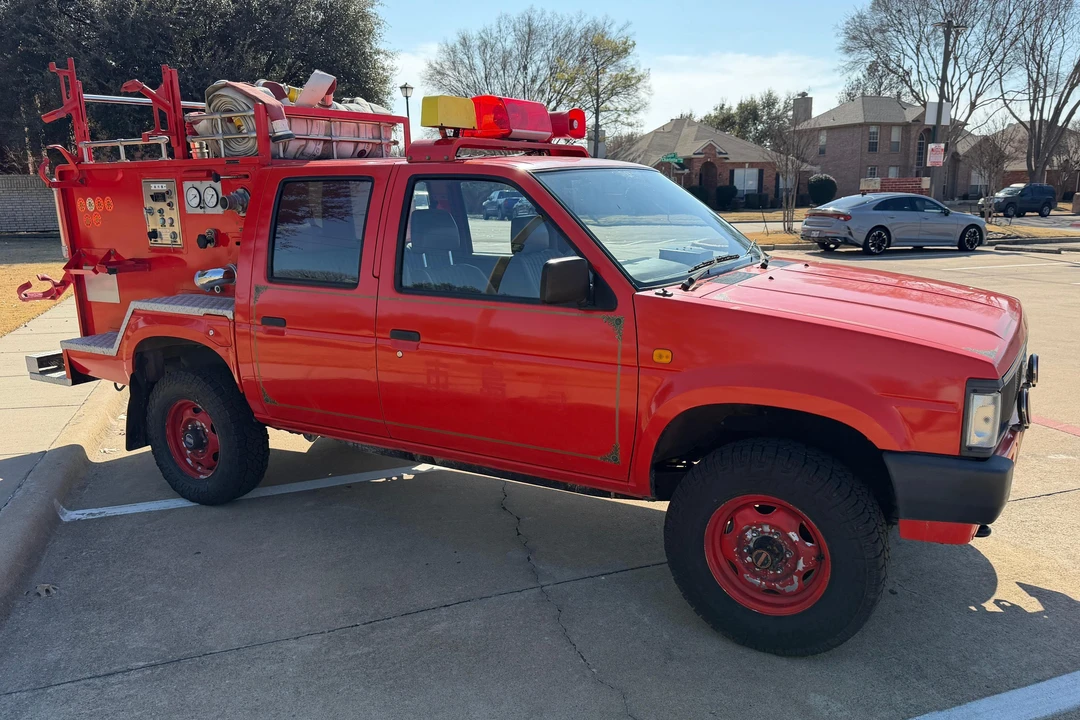 1990 Nissan - Image 3 of 31