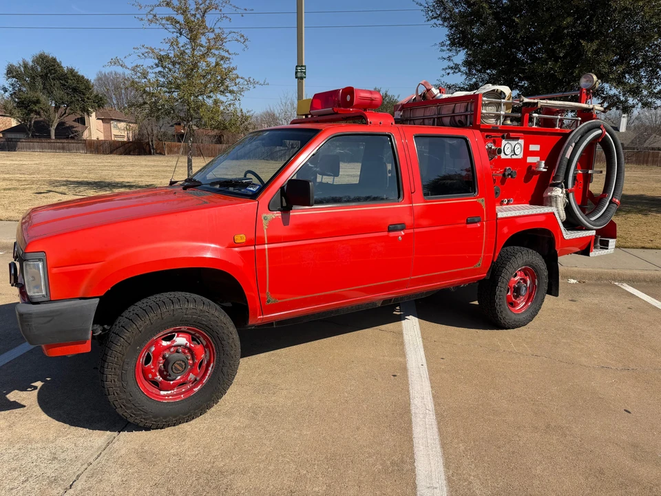 1990 Nissan - Image 7 of 31