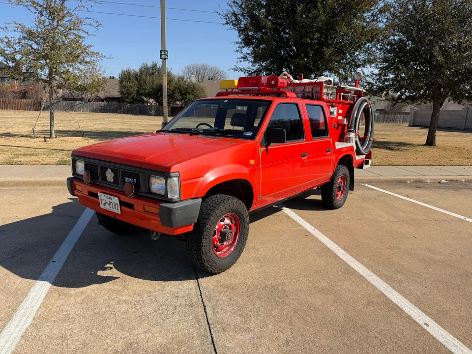 1990 Nissan - Image 6 of 31