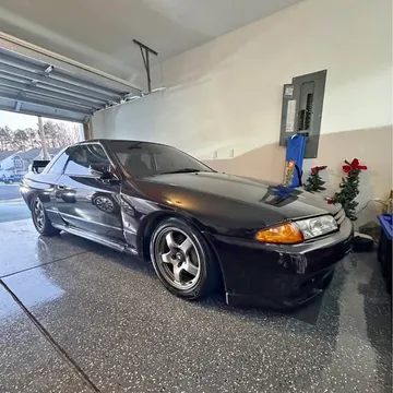 1990 Nissan GT-R Coupe 2D