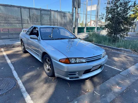 1990 Nissan GT-R Coupe 2D