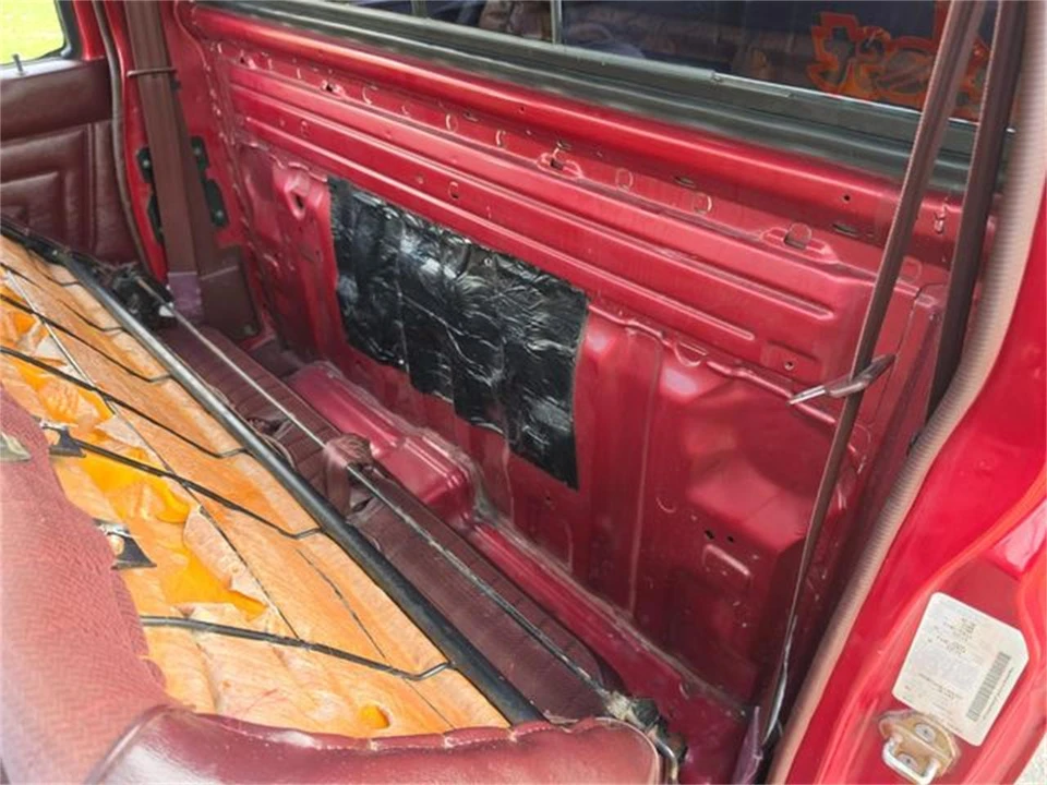 1990 Nissan Frontier - Image 25 of 31