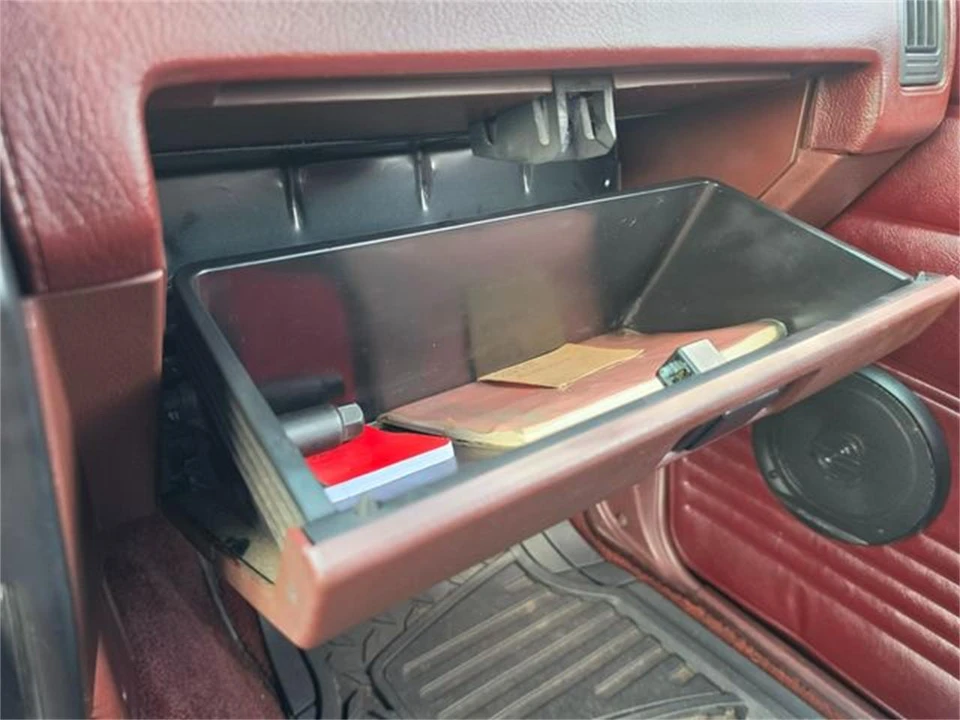 1990 Nissan Frontier - Image 22 of 31