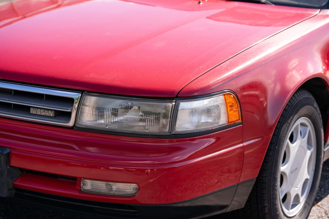 1990 Nissan Maxima 3rd Gen - Image 12 of 31