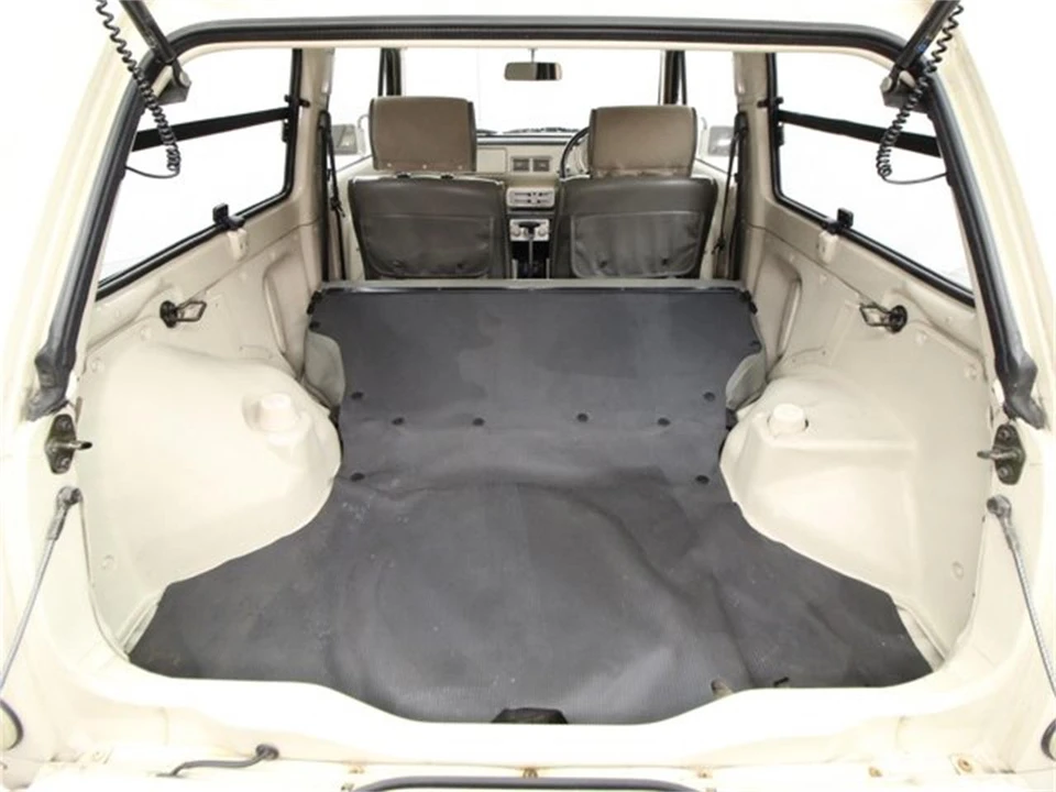 1990 Nissan Pao - Image 24 of 31