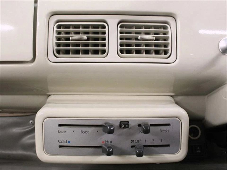 1990 Nissan Pao - Image 12 of 31