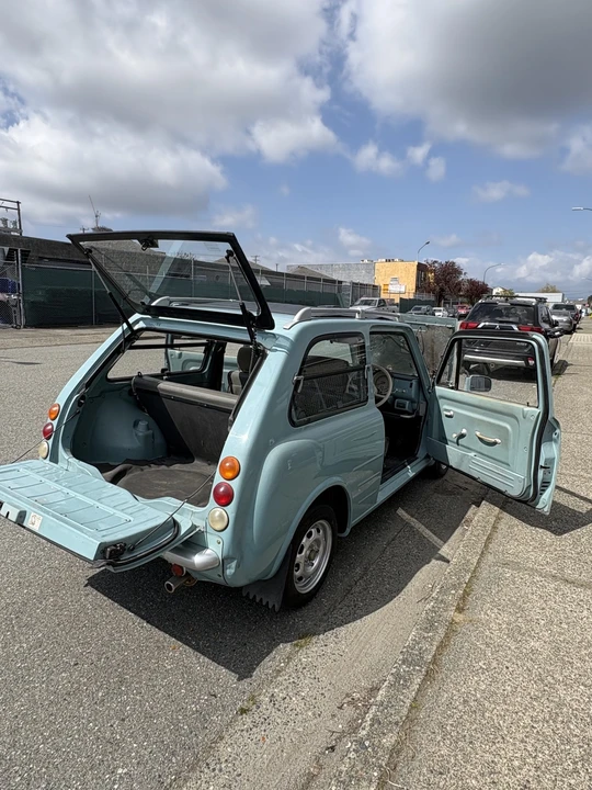 1990 Nissan - Image 16 of 31