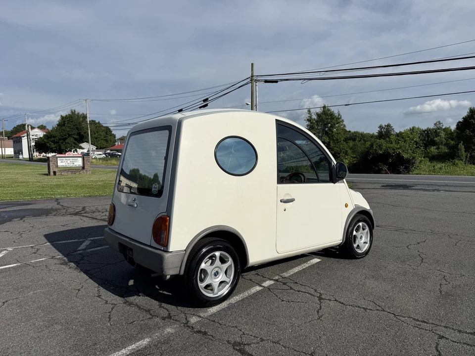 1990 Nissan S-Cargo - Image 11 of 31