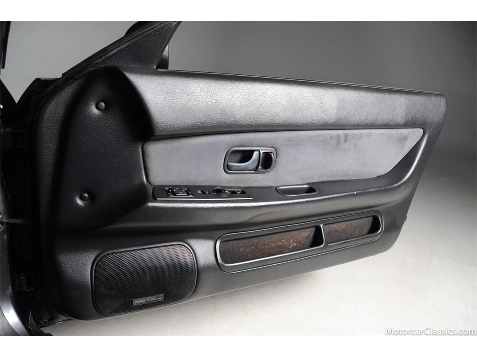 1990 Nissan R32 Skyline 8th Gen - Image 25 of 31