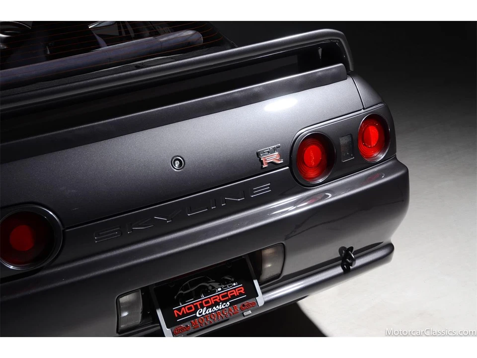 1990 Nissan R32 Skyline 8th Gen - Image 14 of 31