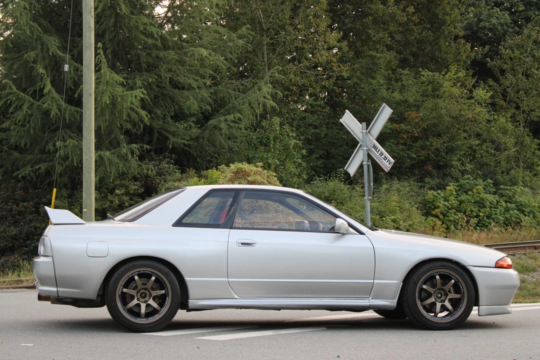 1990 Nissan R32 Skyline 8th Gen - Image 16 of 31
