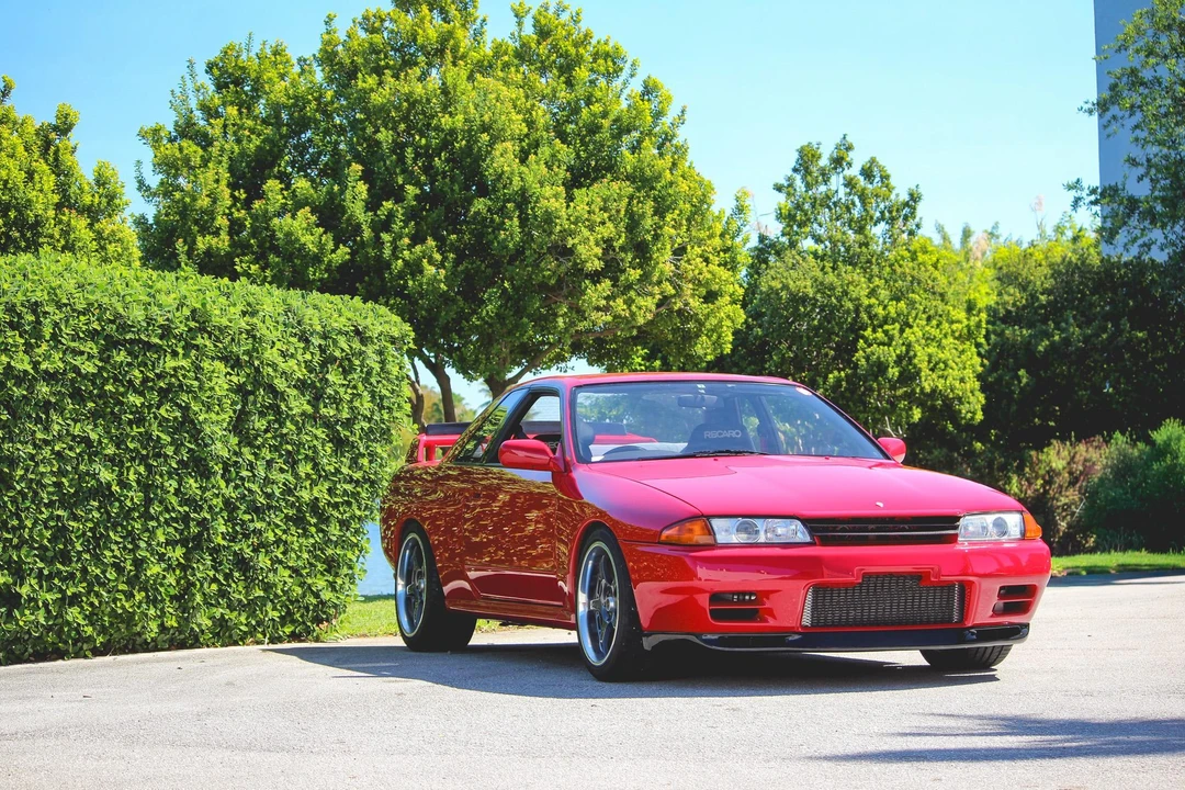 1990 Nissan R32 Skyline GT-R 8th Gen - Image 15 of 31