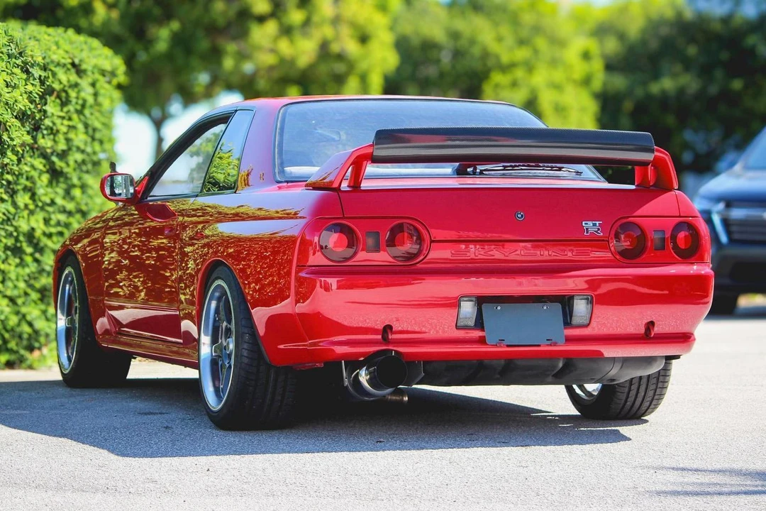 1990 Nissan R32 Skyline GT-R 8th Gen - Image 4 of 31