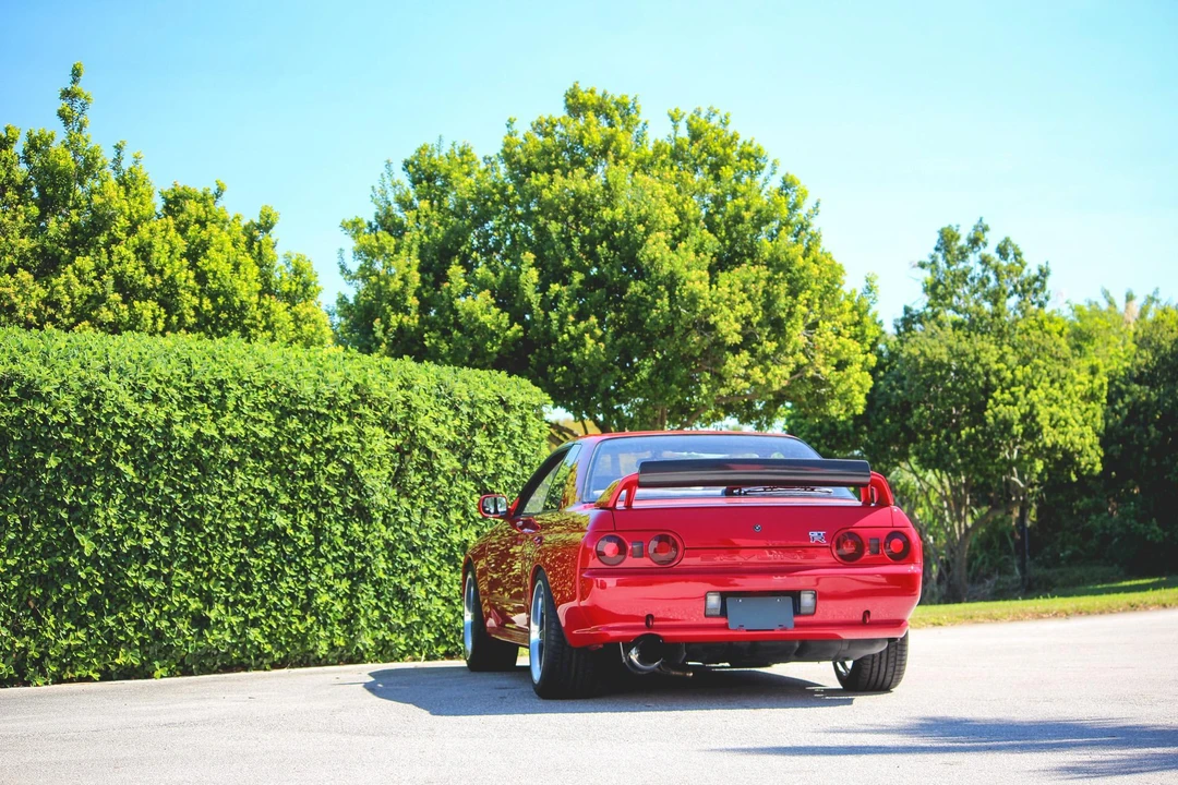 1990 Nissan R32 Skyline GT-R 8th Gen - Image 10 of 31