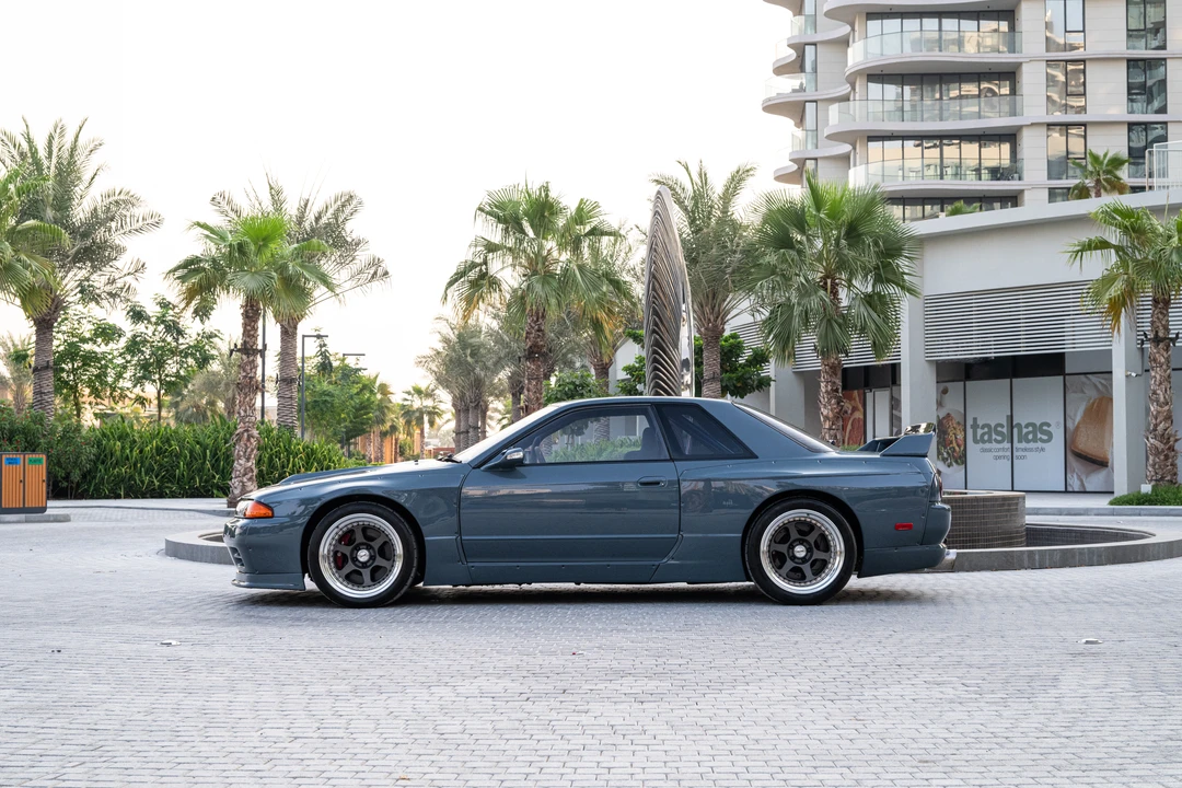1990 Nissan R32 Skyline GT-R 8th Gen - Image 4 of 31