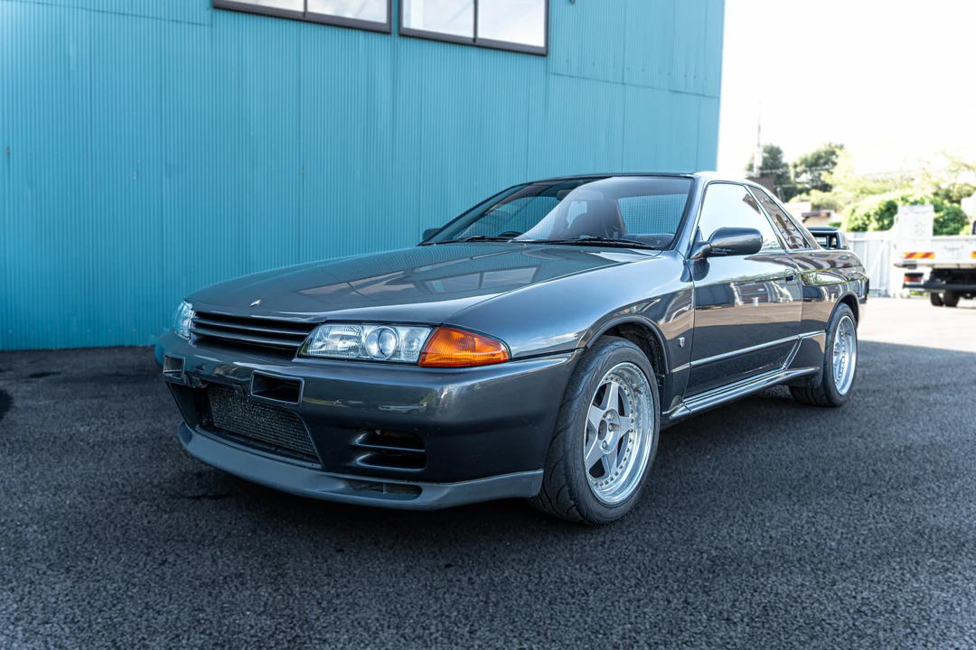 1990 Nissan R32 Skyline GT-R 8th Gen - Image 3 of 31