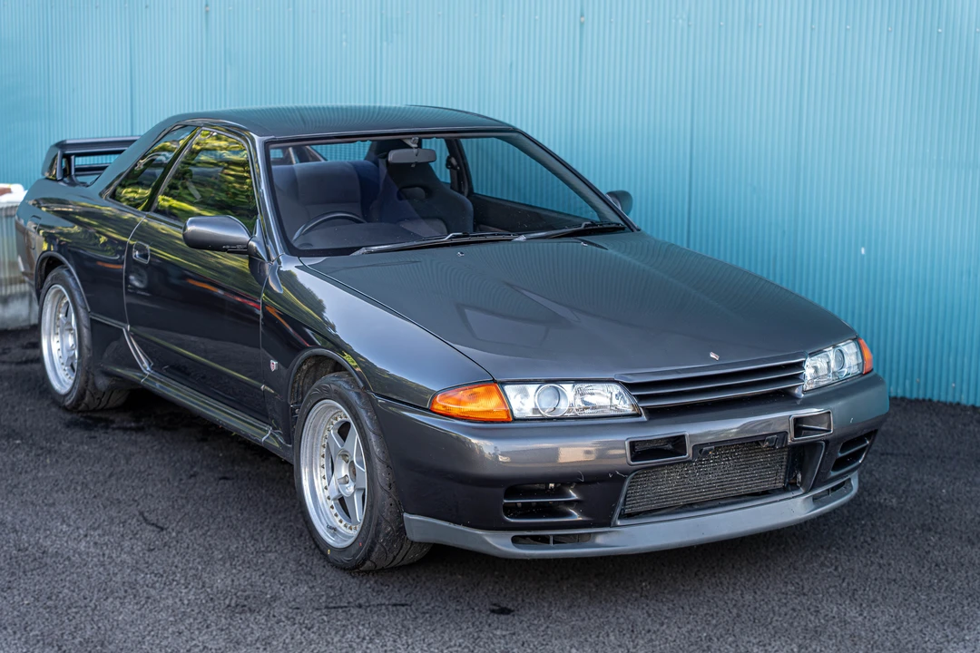 1990 Nissan R32 Skyline GT-R 8th Gen - Image 10 of 31