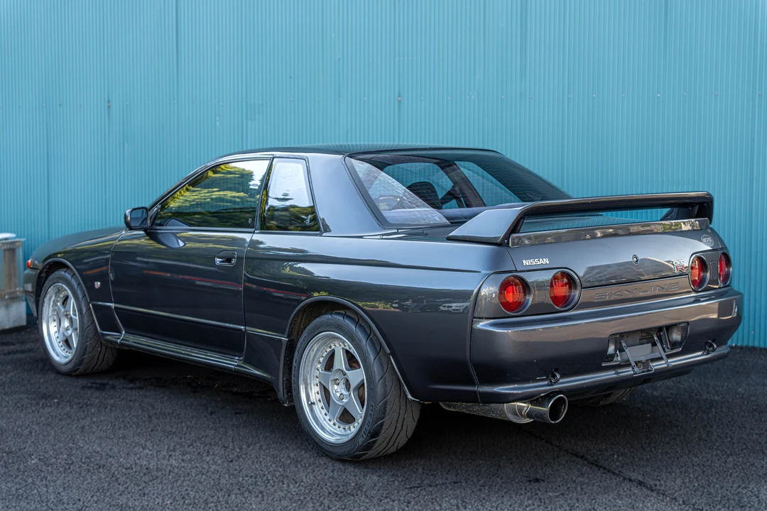 1990 Nissan R32 Skyline GT-R 8th Gen - Image 14 of 31