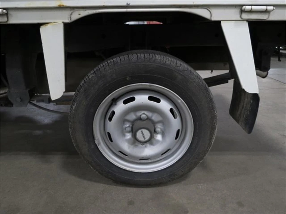 1990 Nissan Vanette 2nd Gen - Image 12 of 31