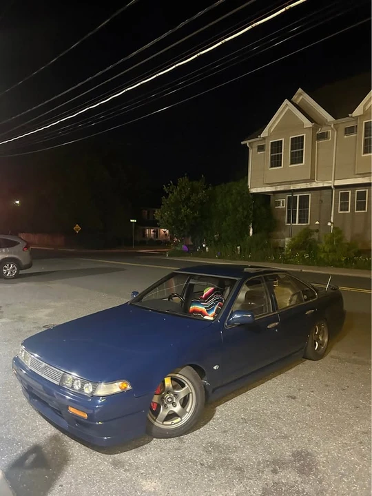 1990 Nissan Maxima 3rd Gen - Image 2 of 15