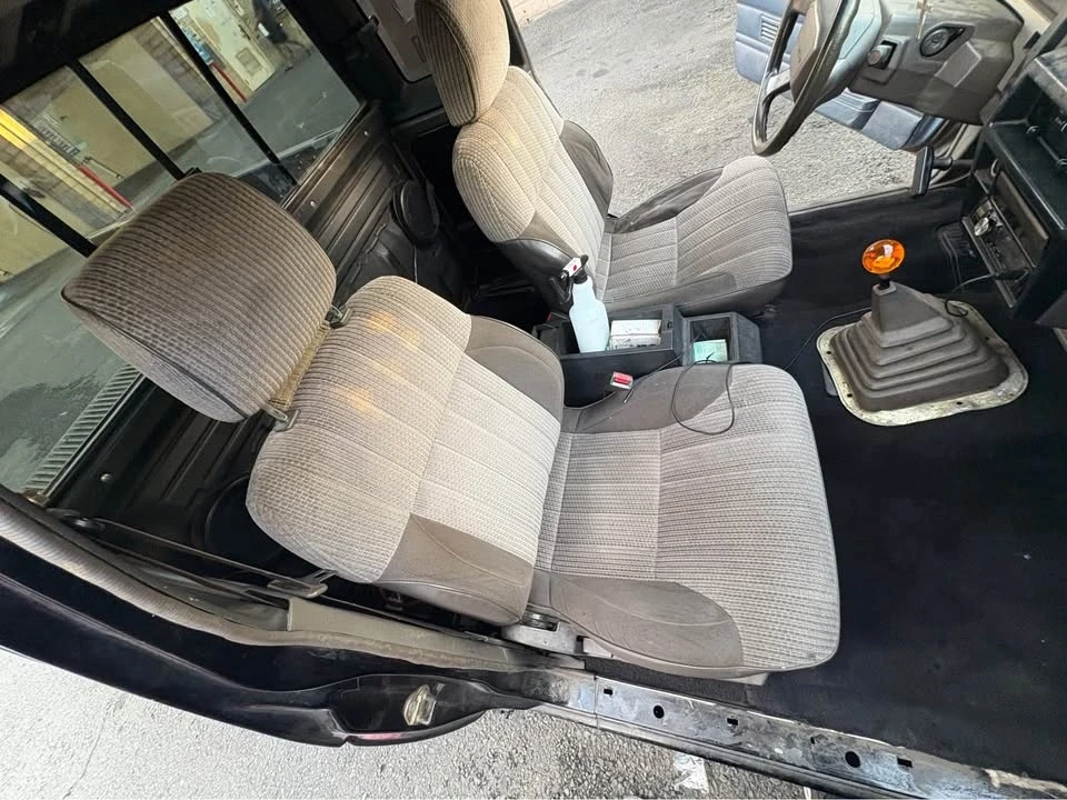 1990 Nissan Frontier - Image 7 of 13