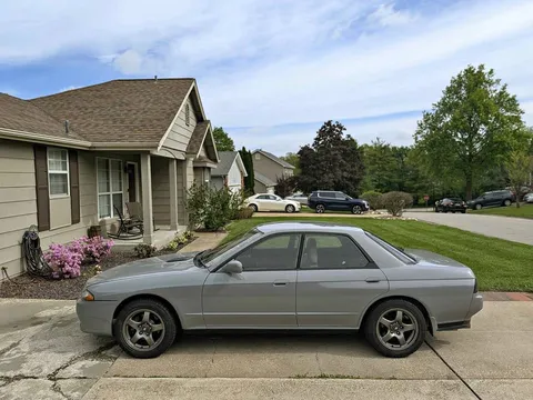 1990 Nissan Skyline GTS-4
