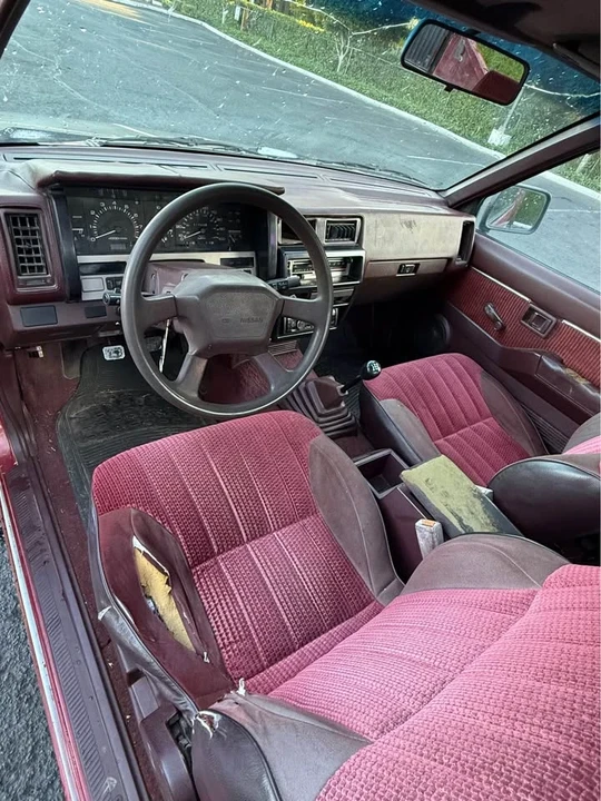 1990 Nissan - Image 6 of 6