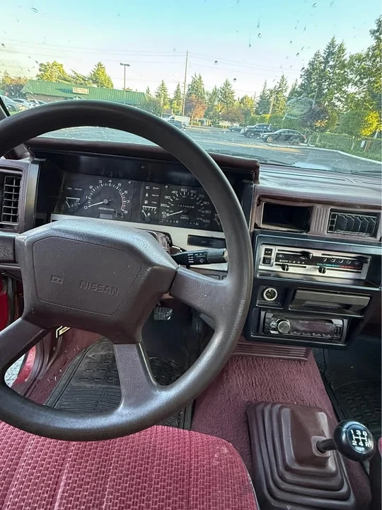 1990 Nissan - Image 3 of 6