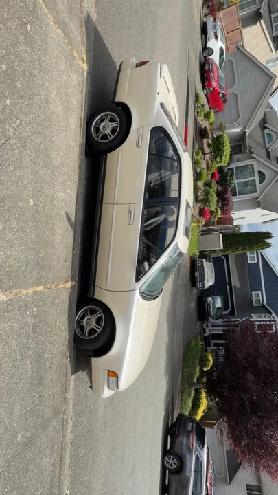 1990 Nissan Maxima 3rd Gen - Image 5 of 9