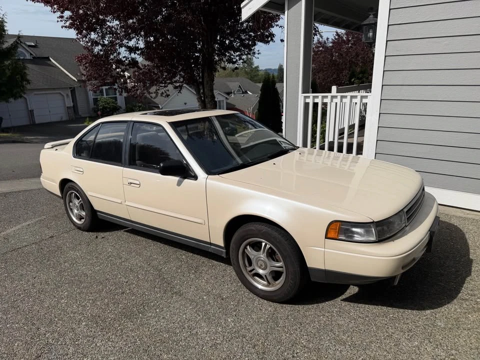 1990 Nissan Maxima 3rd Gen - Image 9 of 9