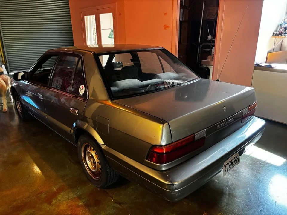 1990 Nissan U12 Bluebird - Image 2 of 5