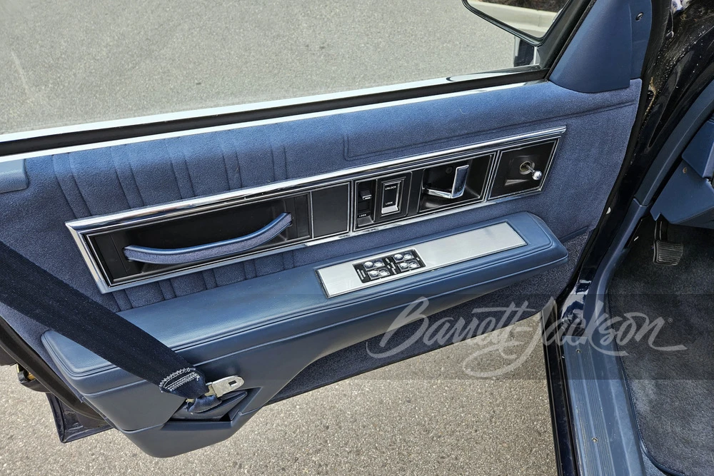 1990 Oldsmobile 88 - Image 14 of 22