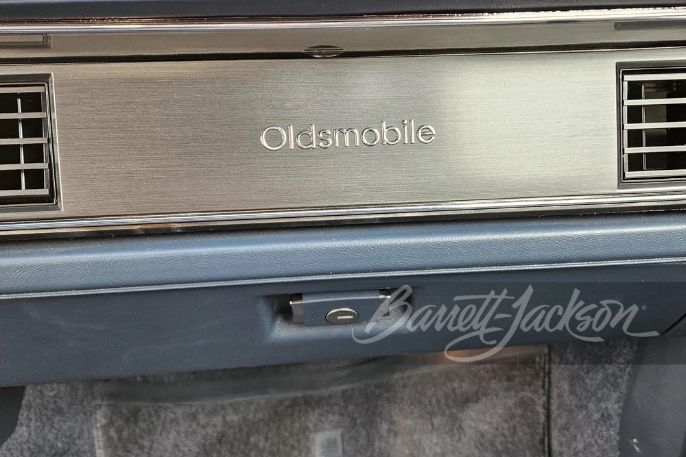 1990 Oldsmobile 88 - Image 19 of 22