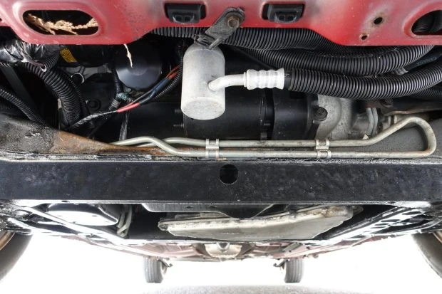 1990 Oldsmobile Cutlass Supreme - Image 7 of 8
