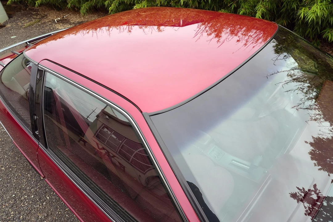 1990 Oldsmobile Cutlass Supreme - Image 28 of 31