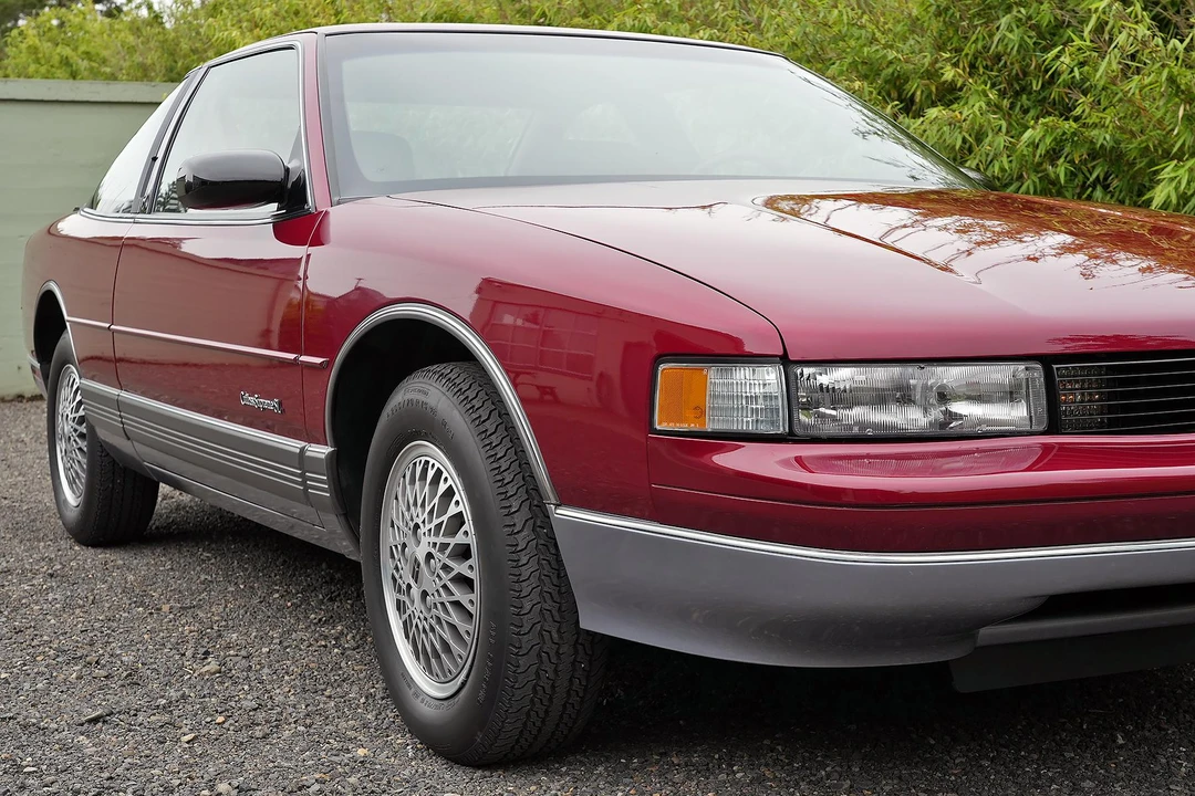 1990 Oldsmobile Cutlass Supreme - Image 31 of 31