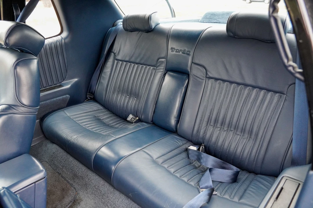 1990 Oldsmobile Toronado - Image 16 of 21