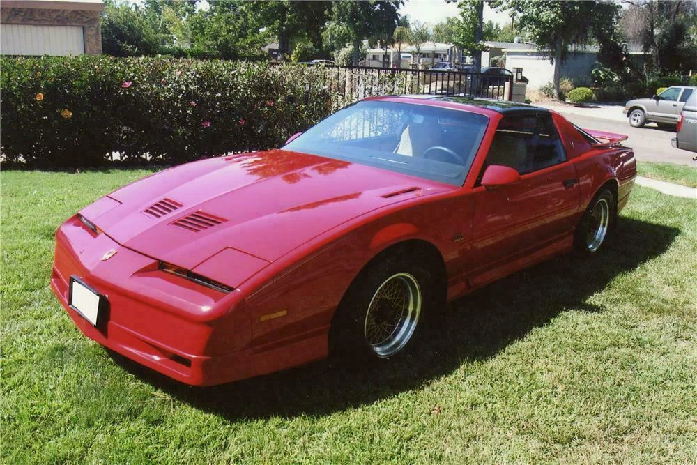 1990 Pontiac Firebird Trans Am 3rd Gen - Image 5 of 5