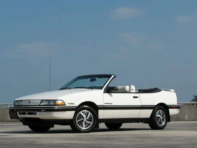1990 Pontiac Sunbird - Image 2 of 4