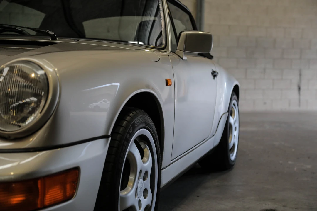1990 Porsche 964 Carrera - Image 24 of 31