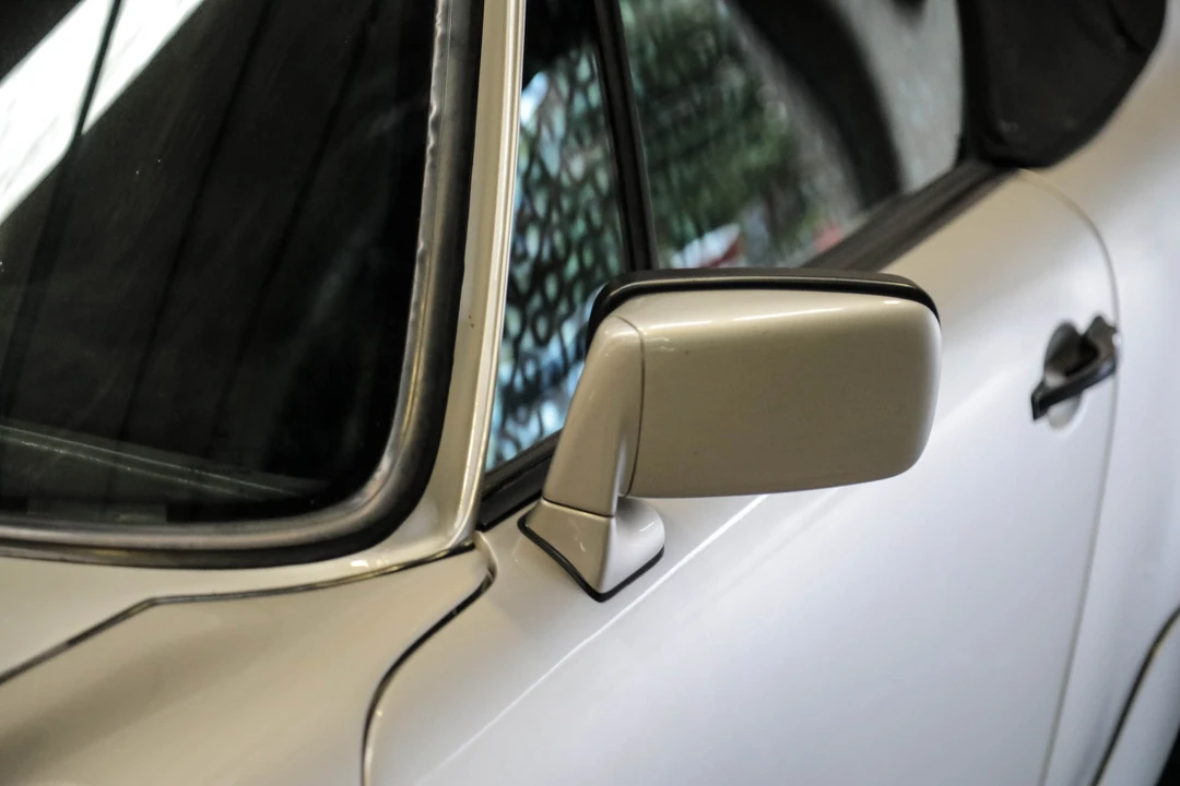 1990 Porsche 964 Carrera - Image 30 of 31