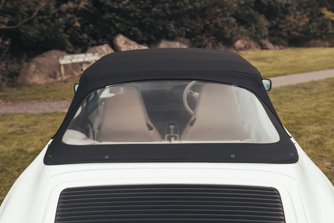 1990 Porsche 964 Carrera - Image 24 of 31