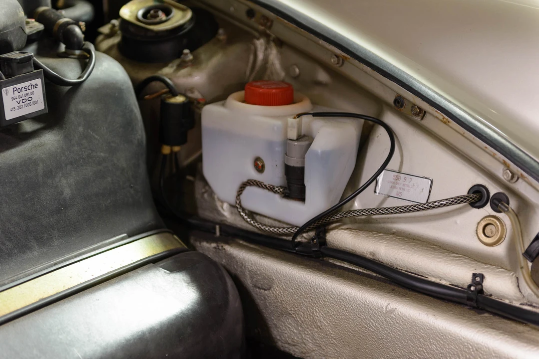 1990 Porsche 964 Carrera - Image 21 of 31