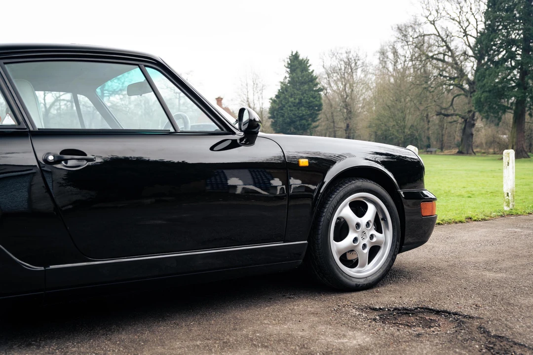 1990 Porsche 964 Carrera - Image 25 of 31