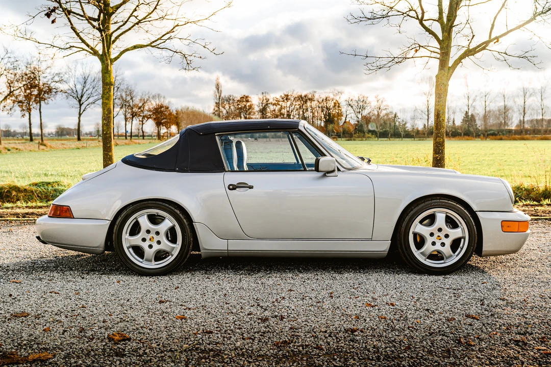 1990 Porsche 964 Carrera 4 - Image 15 of 31