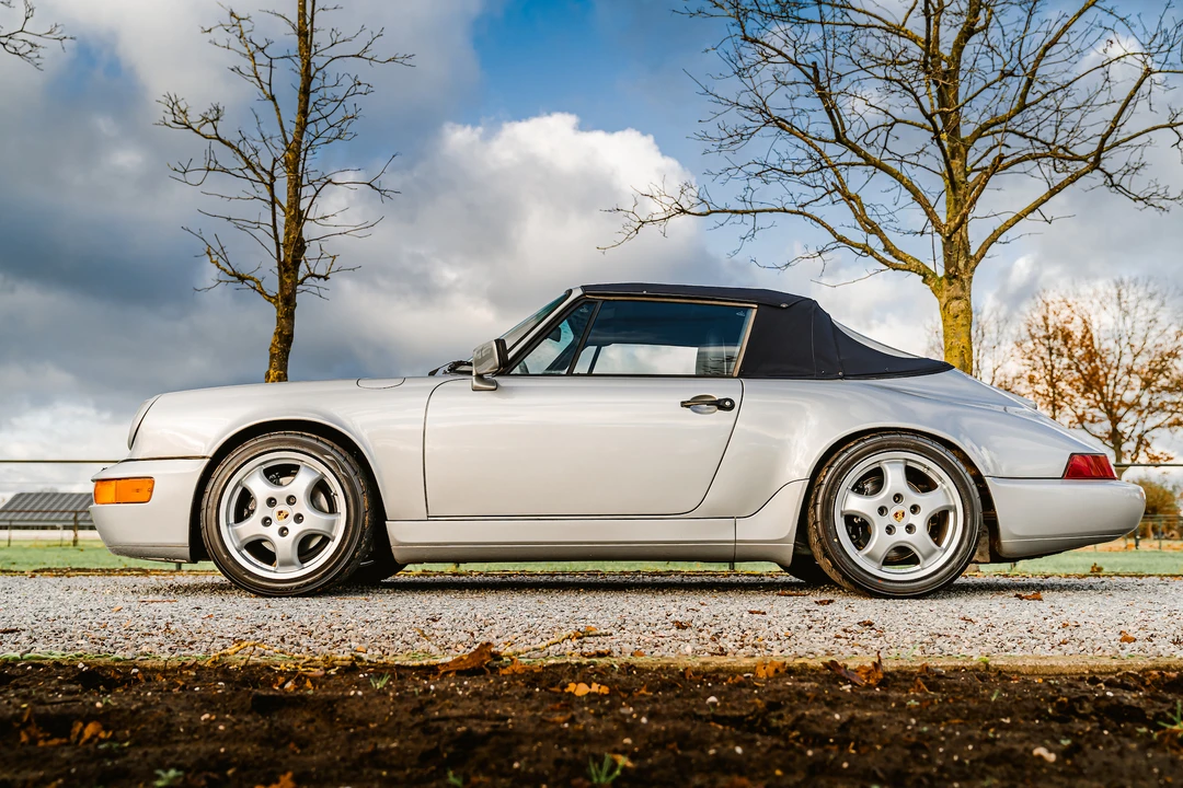 1990 Porsche 964 Carrera 4 - Image 27 of 31