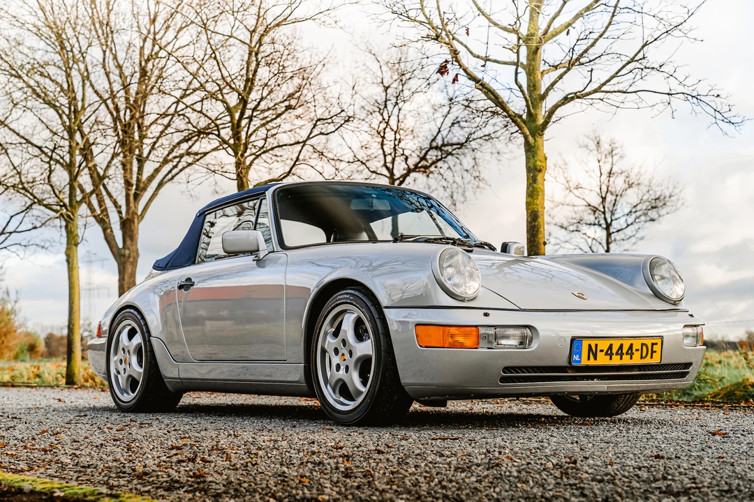 1990 Porsche 964 Carrera 4 - Image 22 of 31