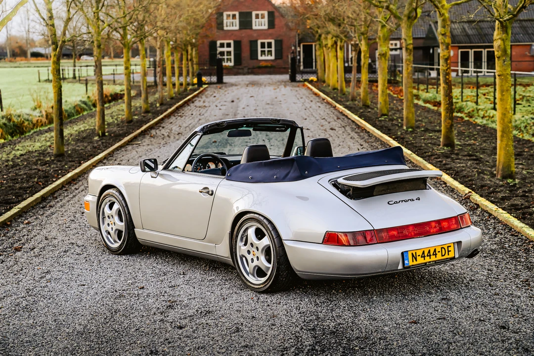 1990 Porsche 964 Carrera 4 - Image 6 of 31