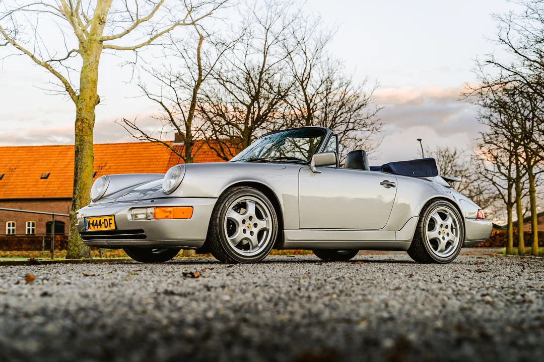 1990 Porsche 964 Carrera 4 - Image 12 of 31